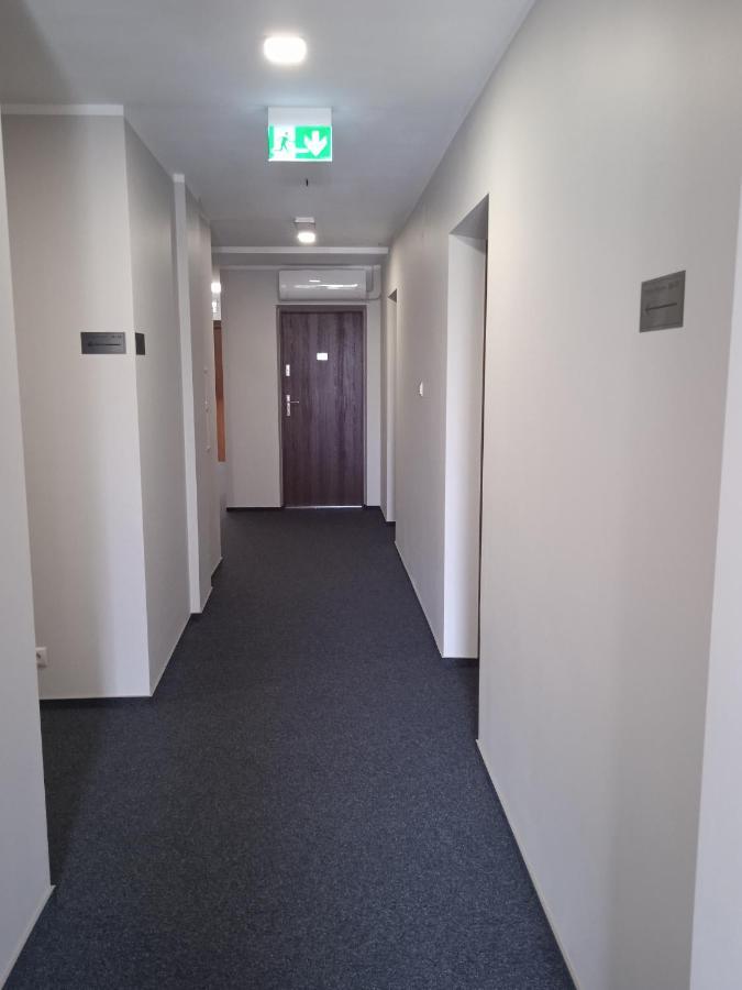 Astral Aparthotel Raszyn Exterior foto